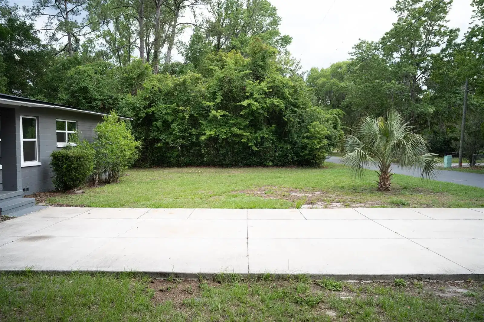 1015 SE 10th Terrace, Gainesville FL 32601 photo 3