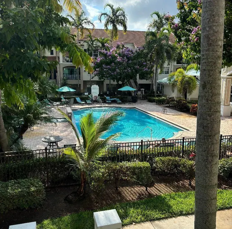 5940 W Sample Road # 307, Coral Springs FL 33067