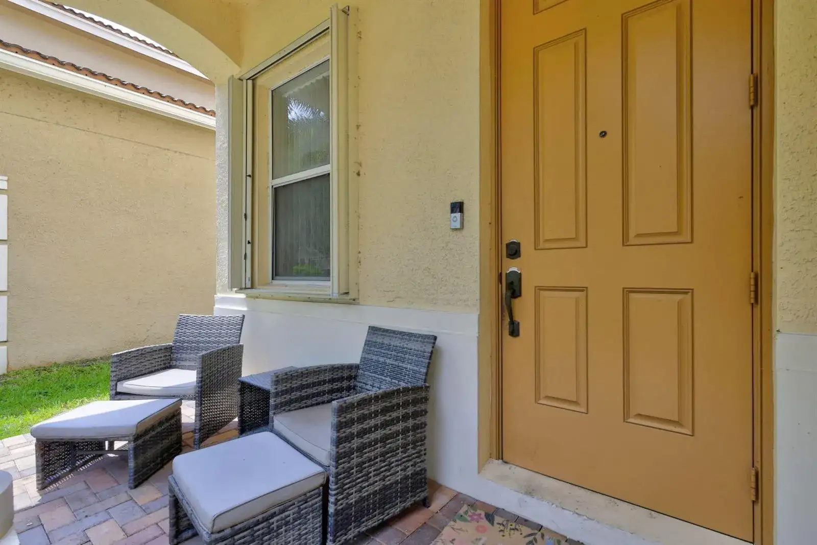 241 Gazetta Way, West Palm Beach FL 33413 photo 4