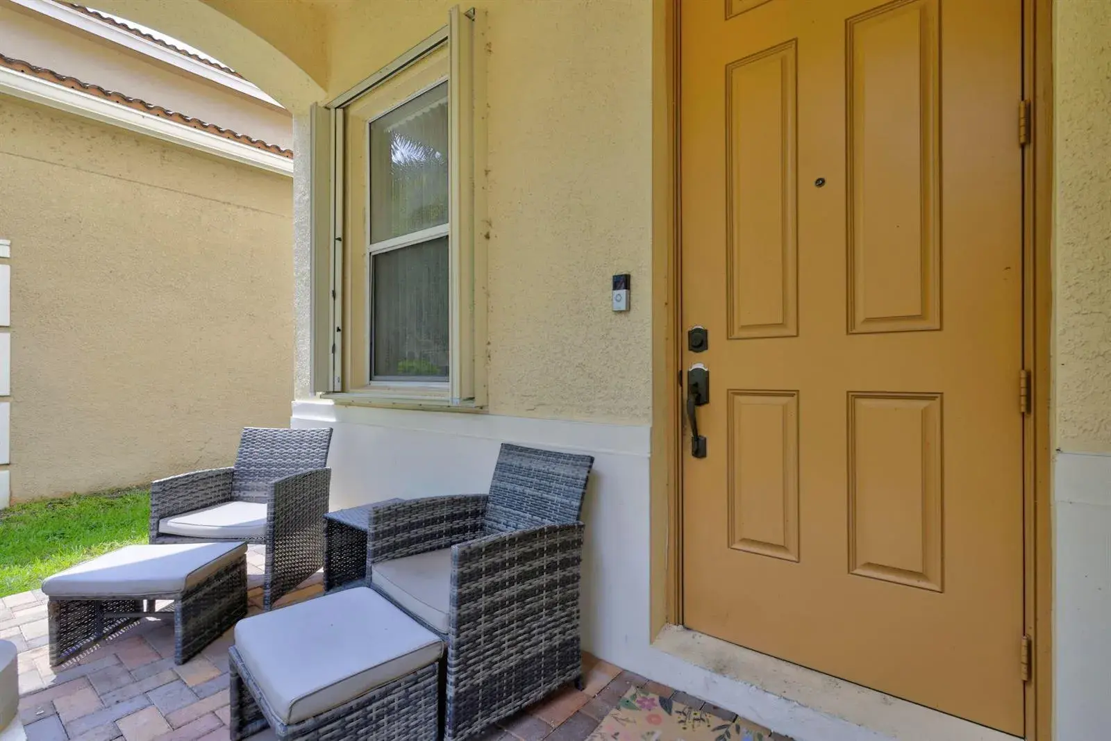 241 Gazetta Way, West Palm Beach FL 33413 photo 4