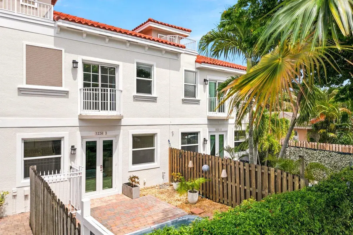 1224 NE 18th Avenue # 1, Fort Lauderdale FL 33304