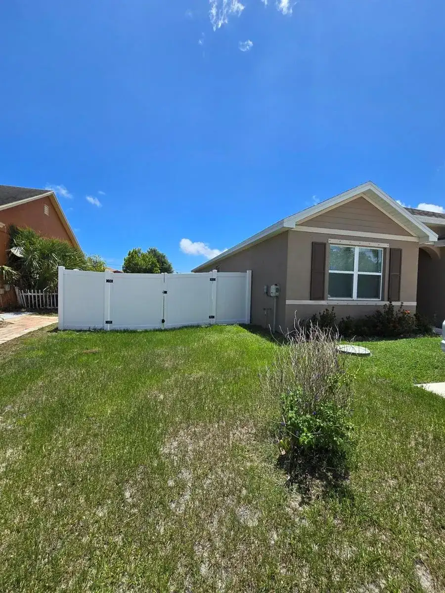 2101 SE Floresta Drive, Port St. Lucie FL 34984 photo 3