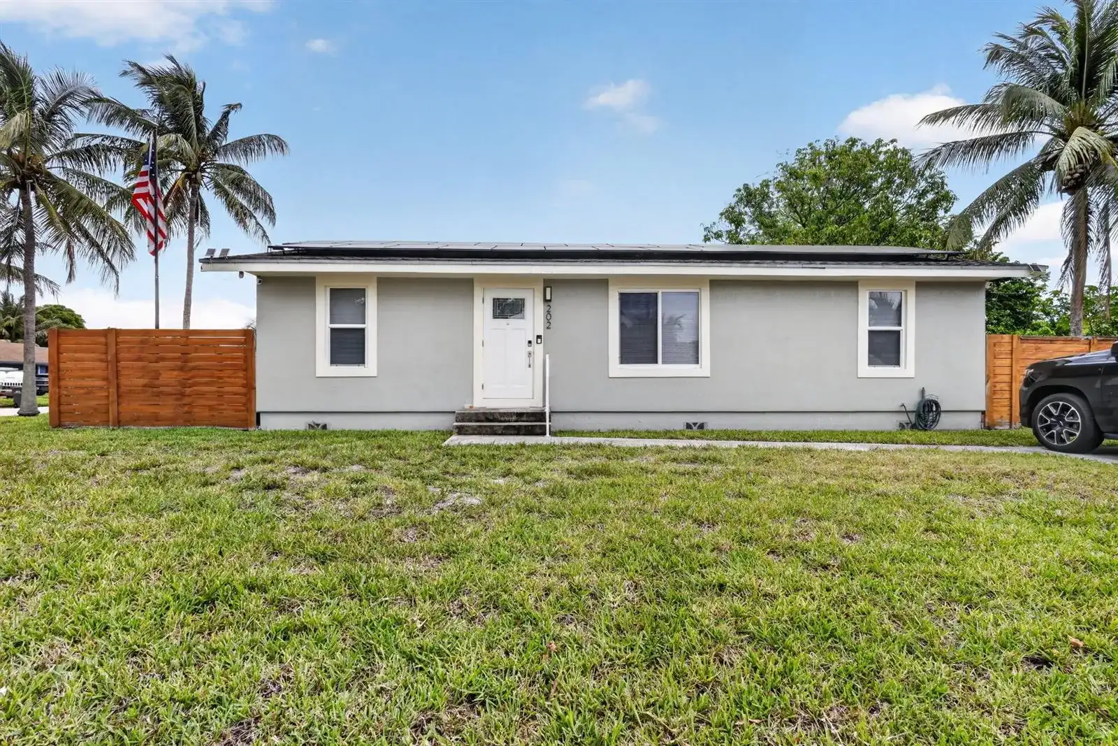 202 Elaine Circle W, West Palm Beach FL 33409