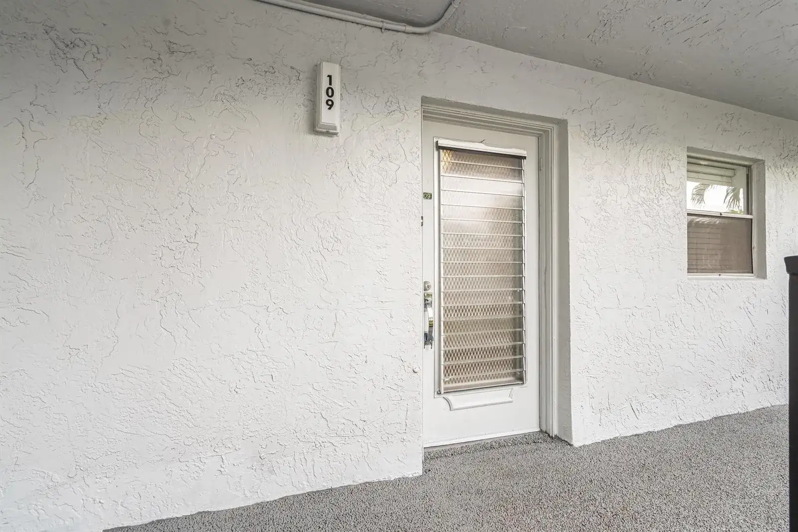3090 Holiday Springs Boulevard Unit 109, Margate FL 33063 photo 2