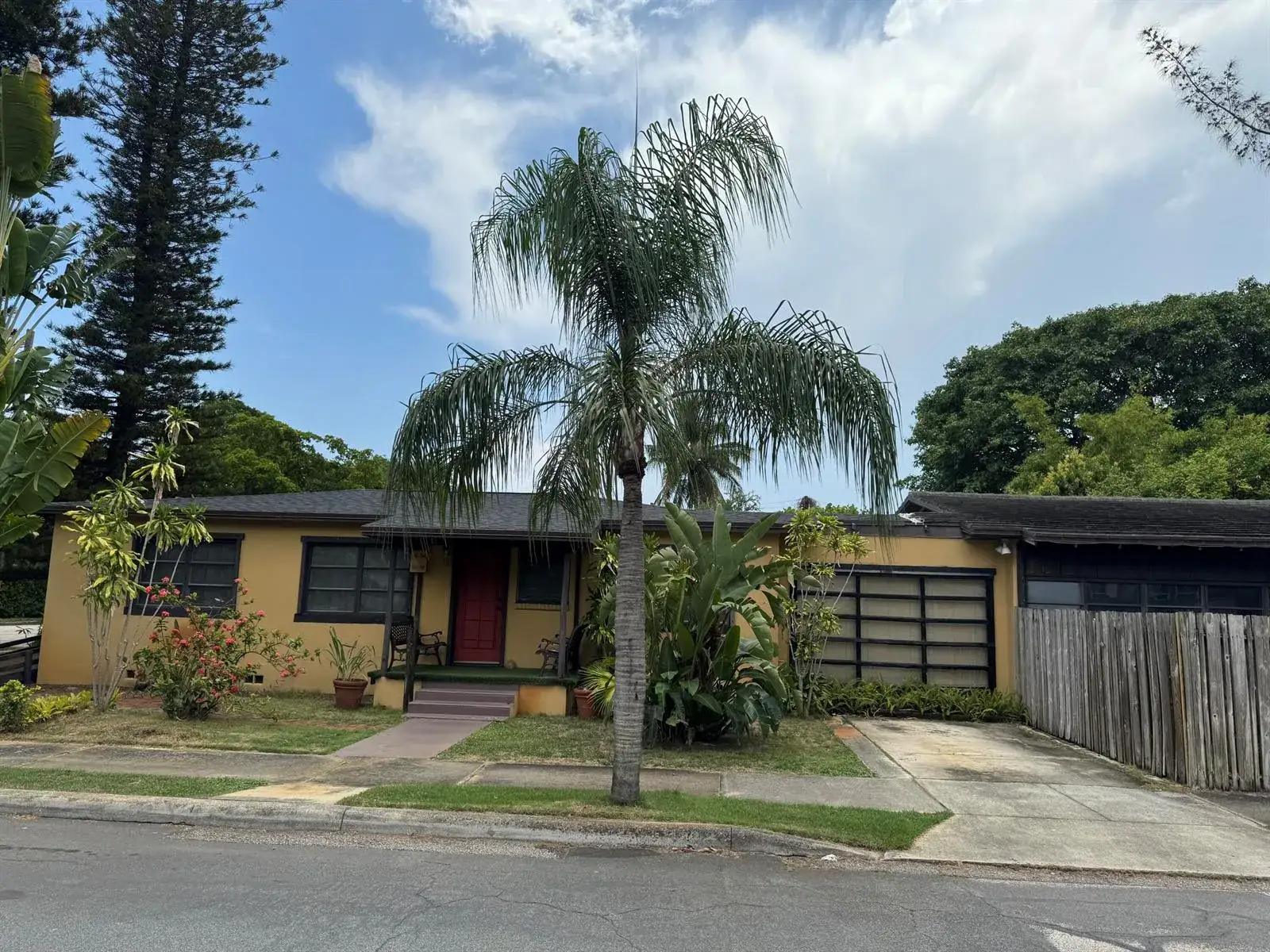 2919 Poinsettia Avenue, West Palm Beach FL 33407