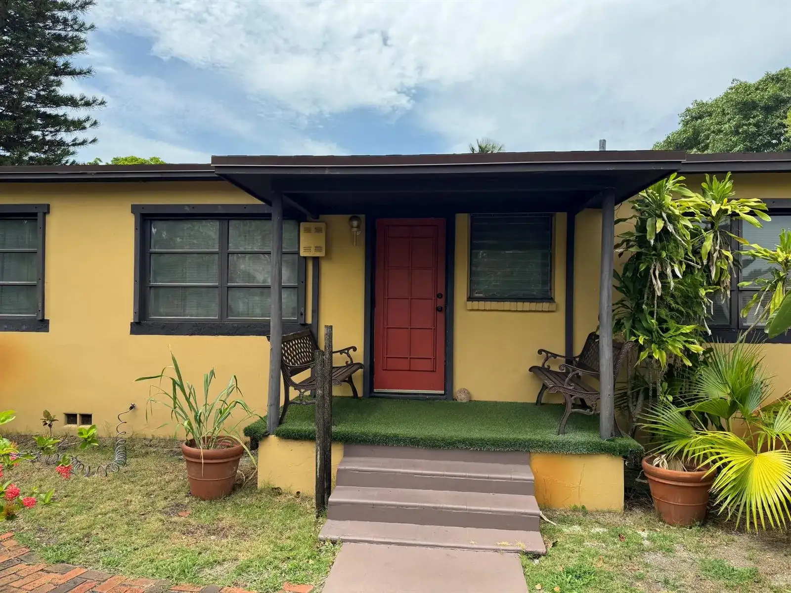 2919 Poinsettia Avenue, West Palm Beach FL 33407 photo 4