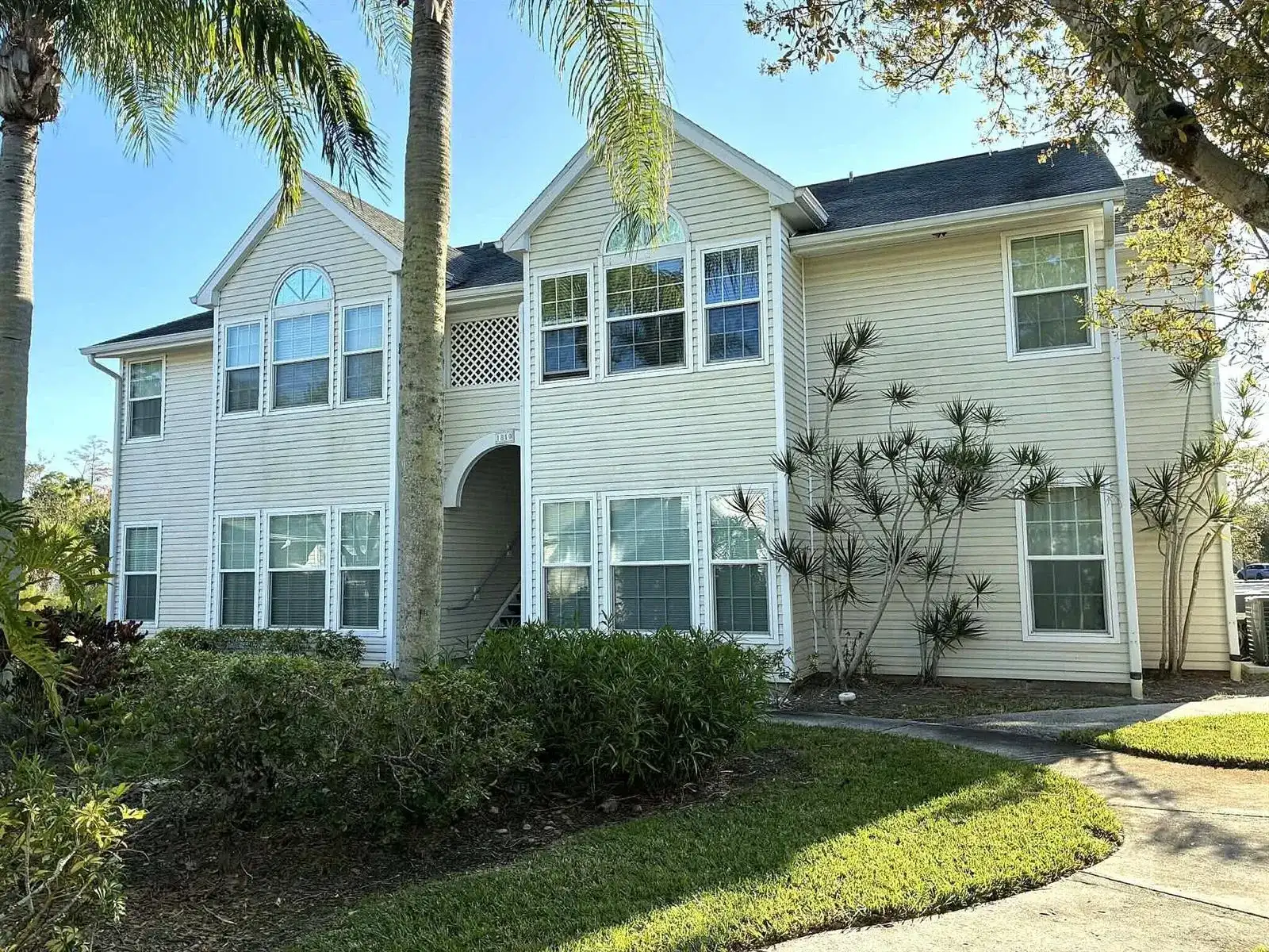 1810 Waterford Drive # 6, Vero Beach FL 32966