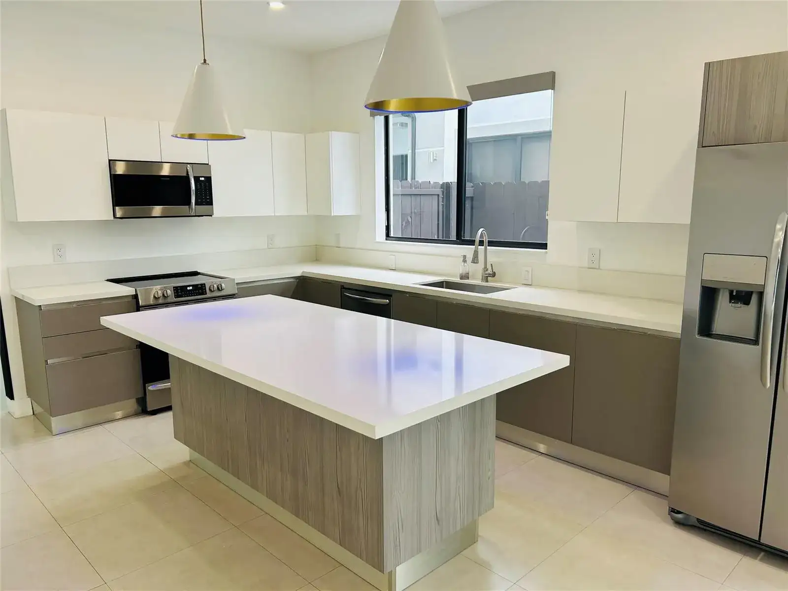 310 SW 9th Street # 1, Fort Lauderdale FL 33315 photo 2