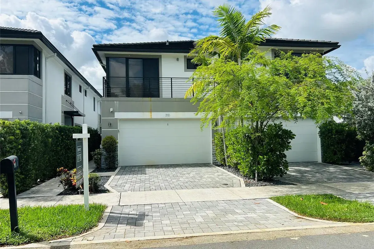 310 SW 9th Street # 1, Fort Lauderdale FL 33315