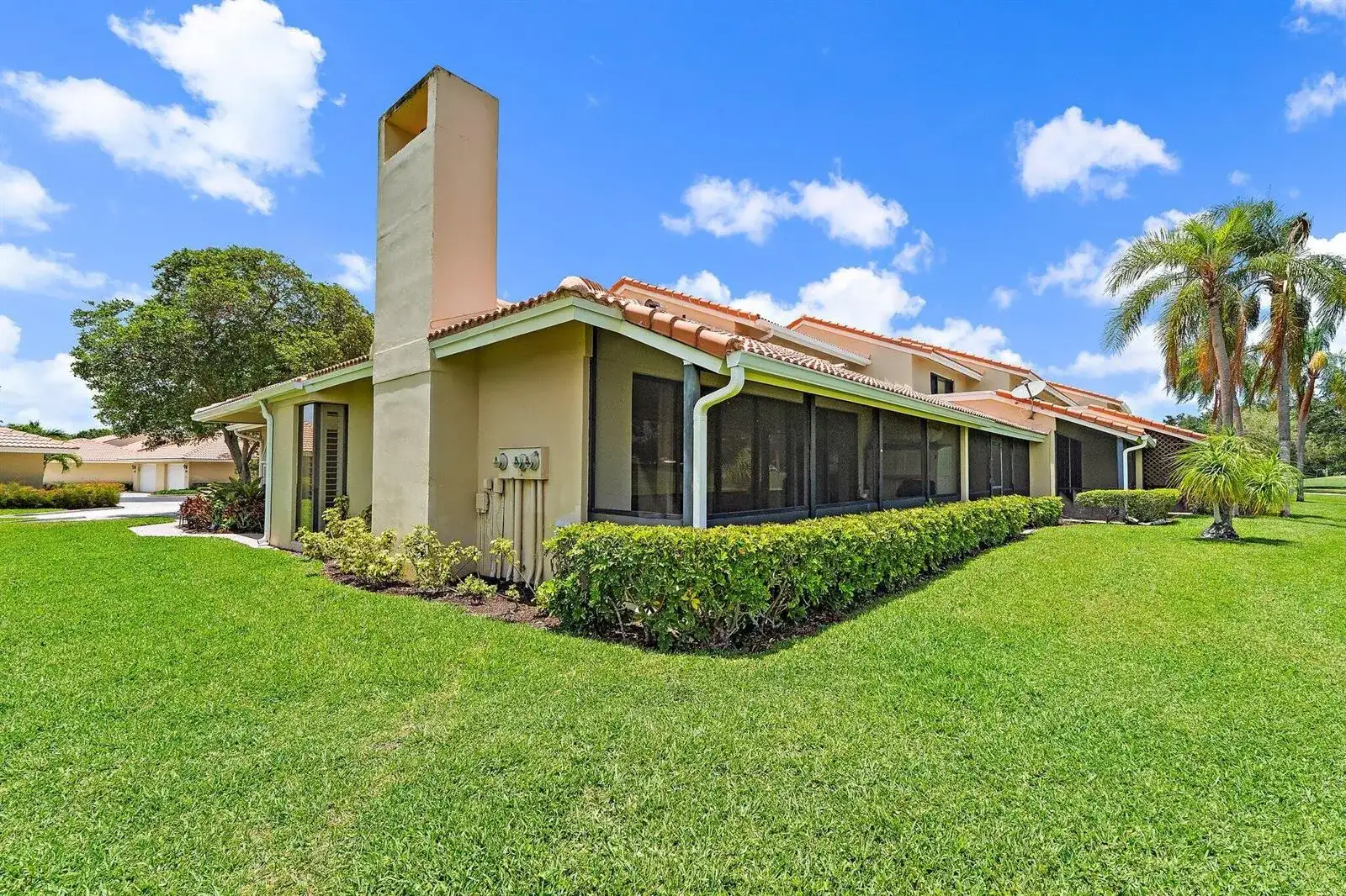 261 Old Meadow Way Way, Palm Beach Gardens FL 33418 photo 5