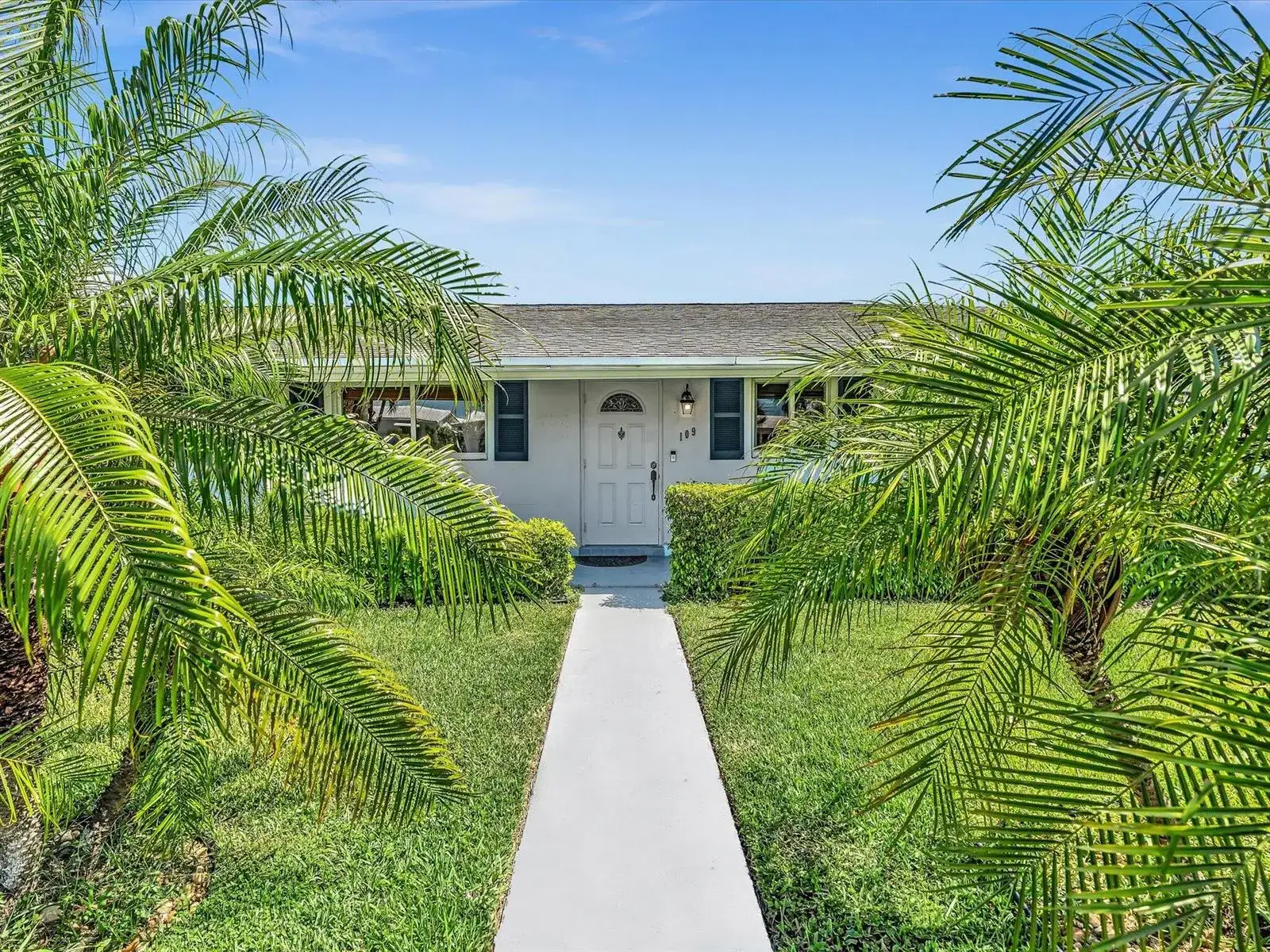 2017 SW GOLF Lane # 109, Boynton Beach FL 33426 photo 3
