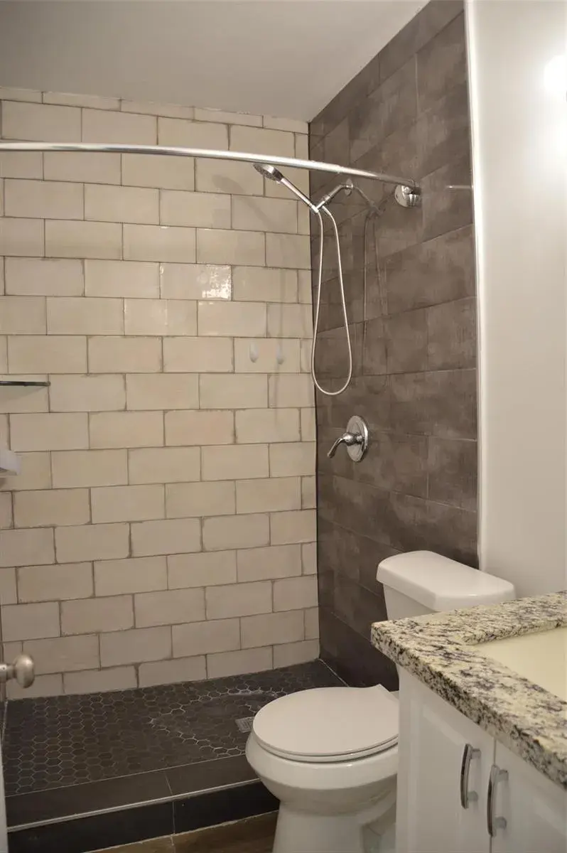 819 NE 14th Court # B, Fort Lauderdale FL 33304