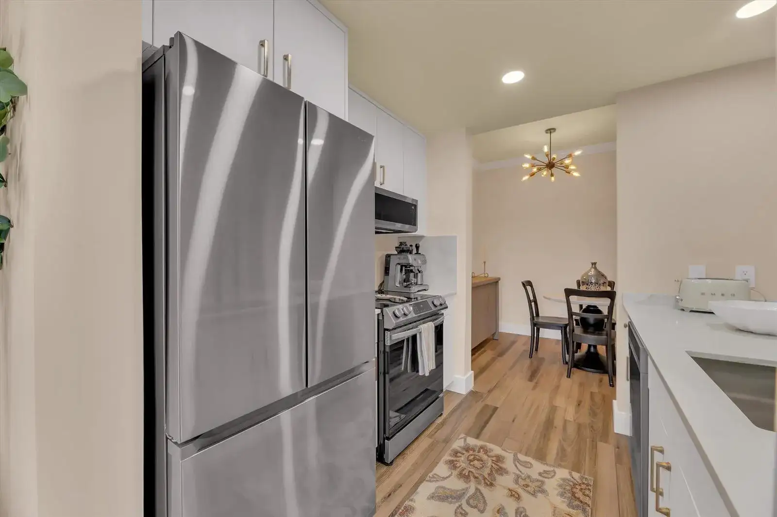 533 NE 3rd Avenue # 512, Fort Lauderdale FL 33301 photo 4