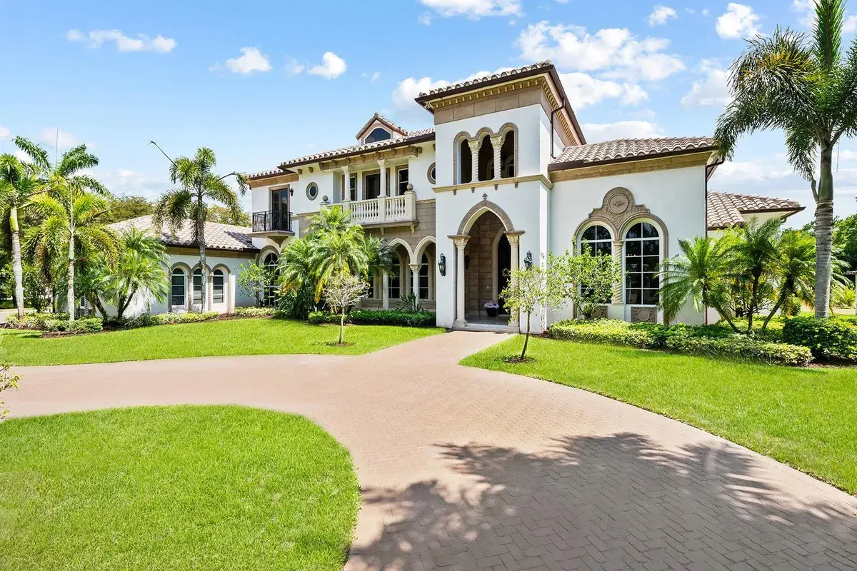 8800 NW 68th Court, Parkland FL 33067