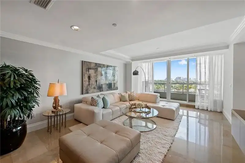 1 N Fort Lauderdale Beach Boulevard # 1807, Fort Lauderdale FL 33304 photo 4