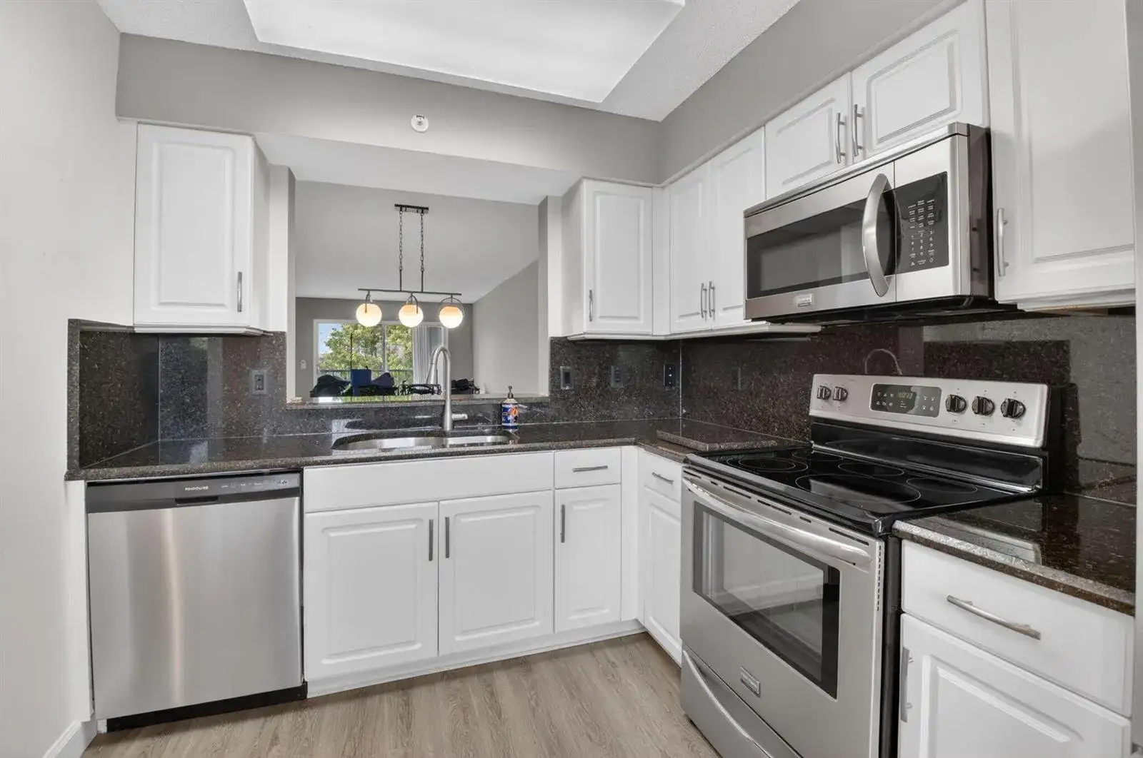6080 Huntwick Terrace # 405, Delray Beach FL 33484 photo 4