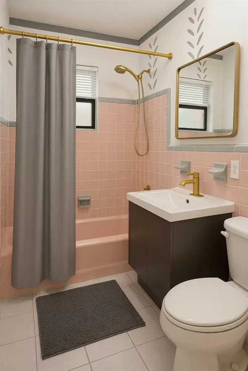 272 NE 44th Street, Deerfield Beach FL 33064 photo 2