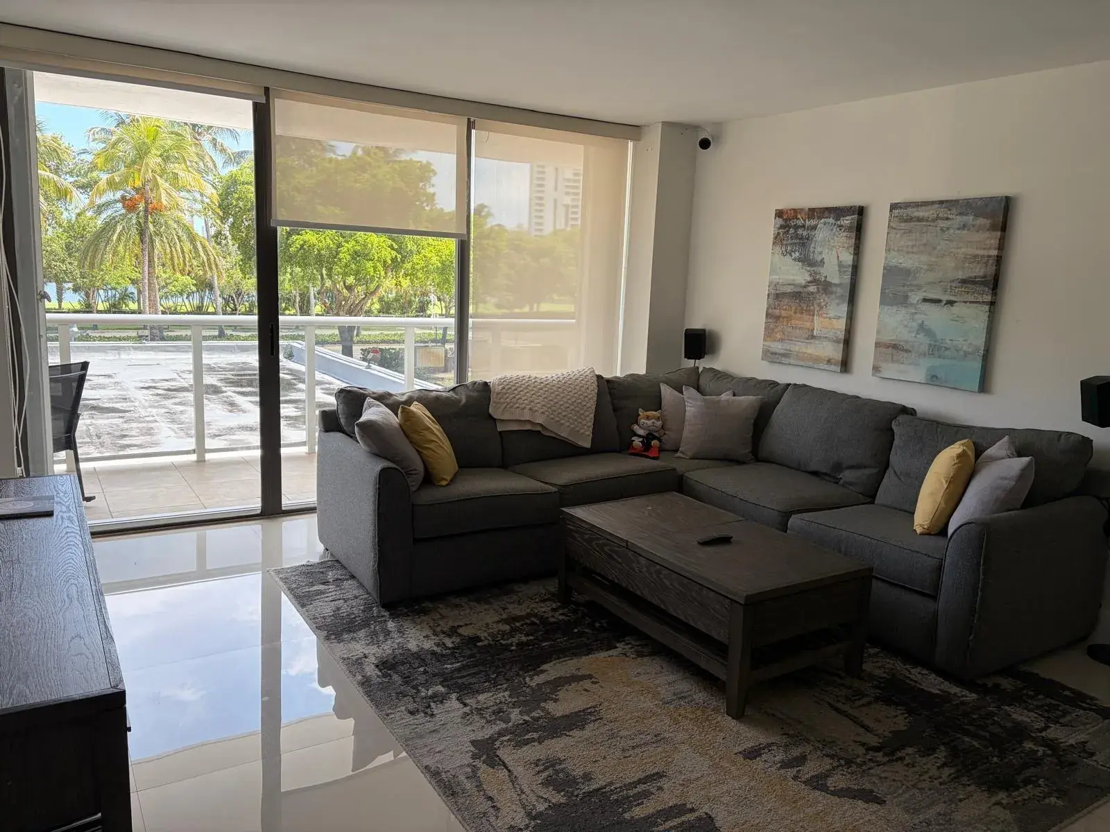 3625 N Country Club Drive # 206, Aventura FL 33180