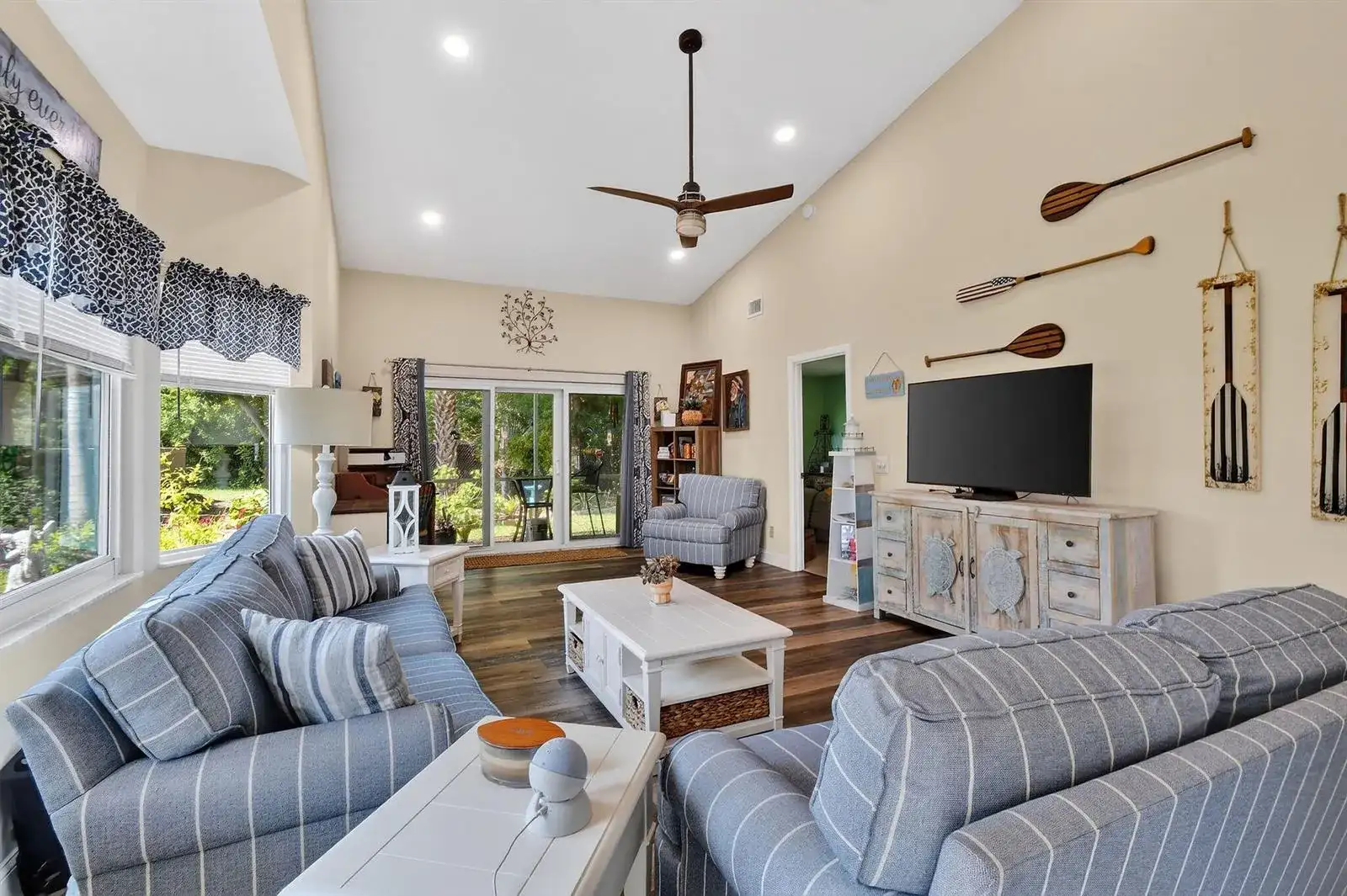 1646 SE Green Acres Circle # F101, Port St. Lucie FL 34952 photo 5