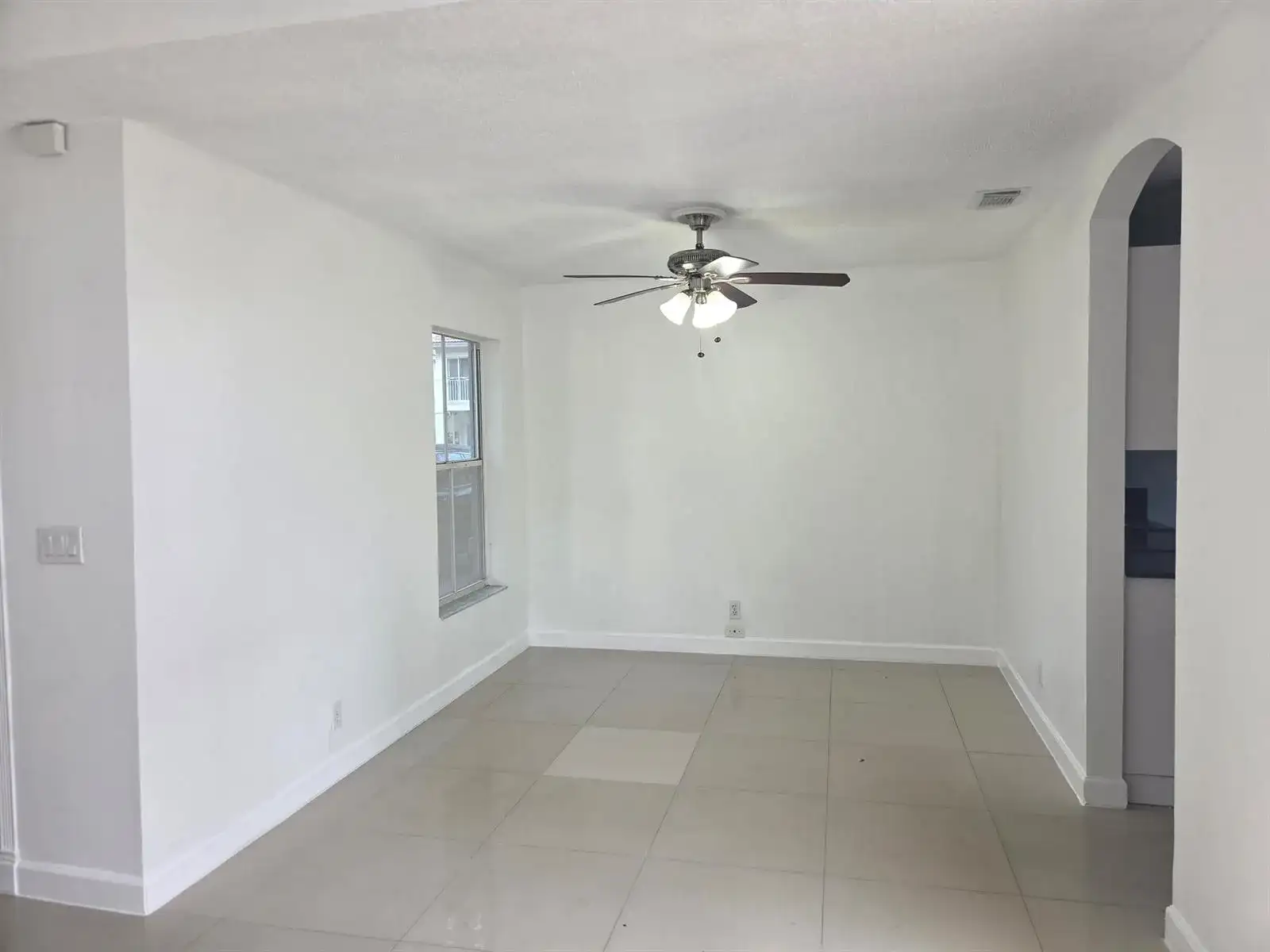 533 NW 47th Avenue, Coconut Creek FL 33063 photo 4