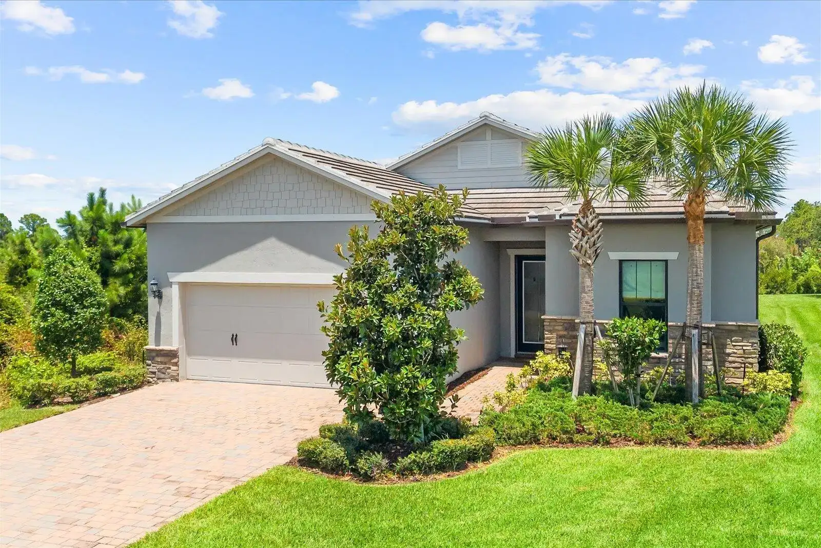 415 SE Crathes Street SE, Port St. Lucie FL 34984 photo 2