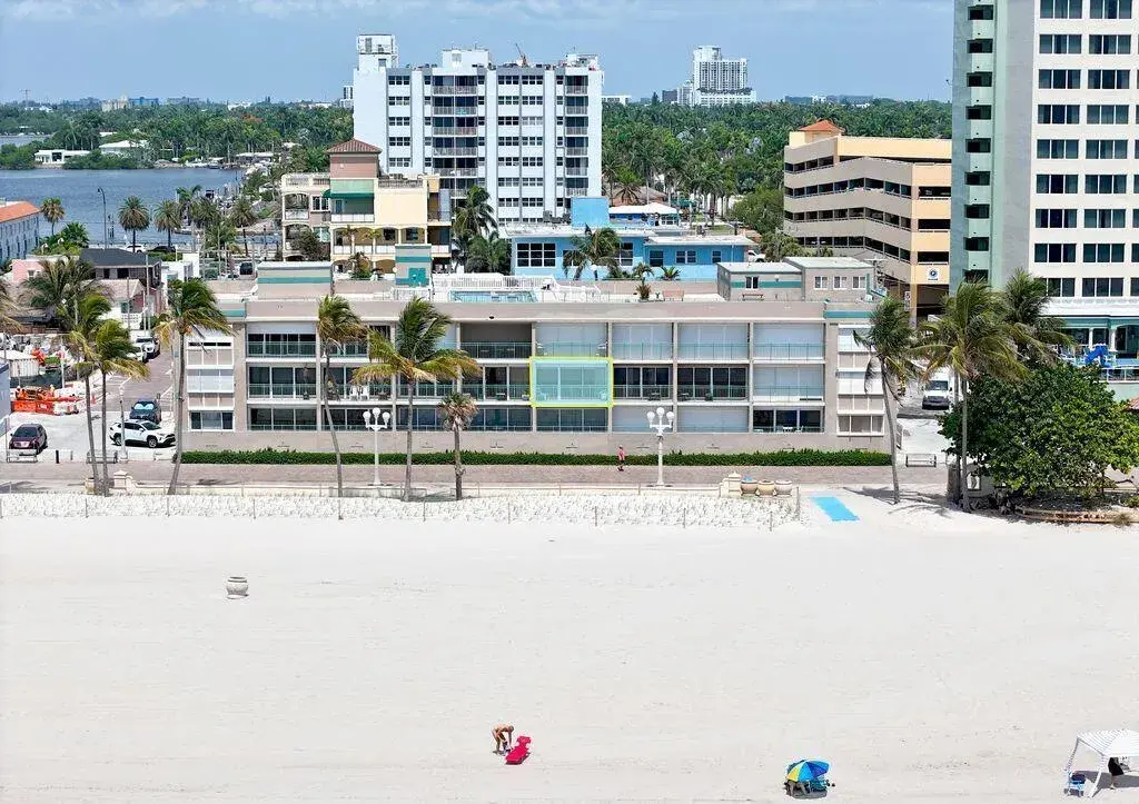 201 Van Buren Street # 205, Hollywood FL 33019