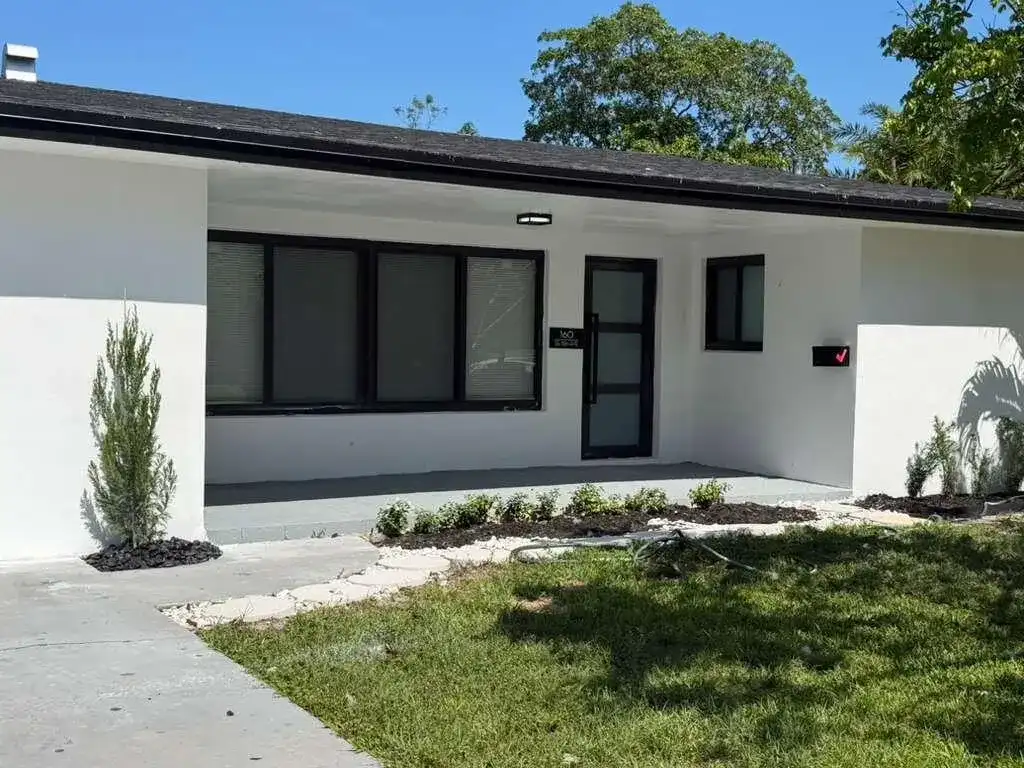 160 SE 15th Avenue Unit A, Pompano Beach FL 33060