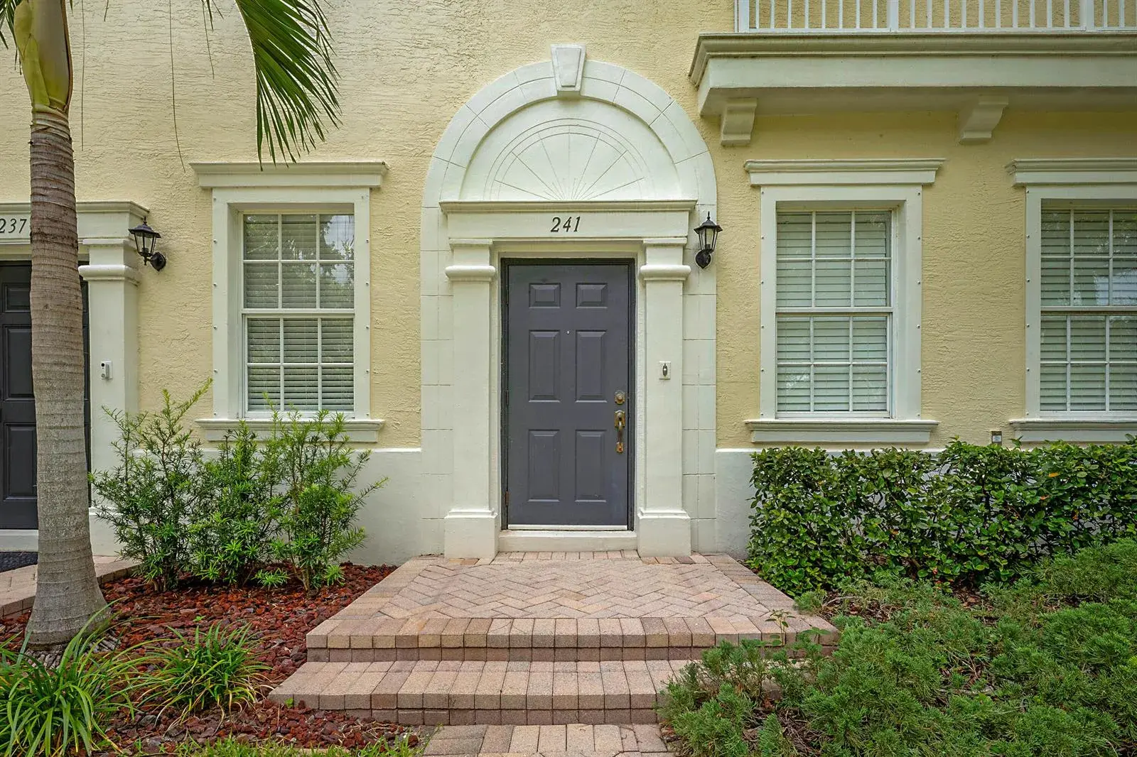 241 E Thatch Palm Circle, Jupiter FL 33458