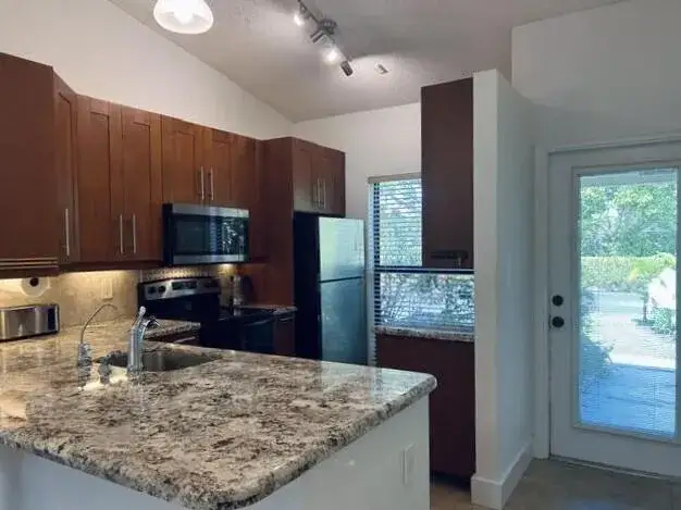 3054 S Oakland Forest Drive # 2206, Oakland Park FL 33309