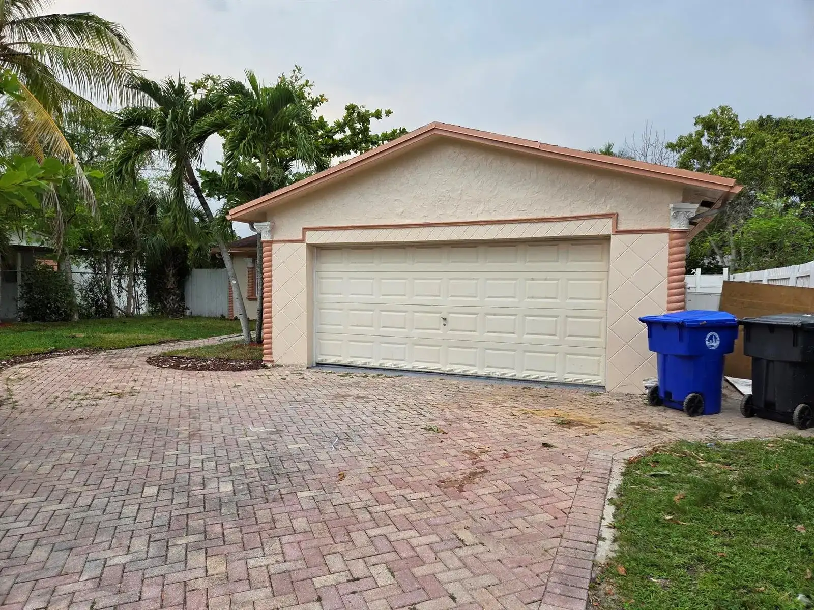 7601 Kimberly Boulevard, North Lauderdale FL 33068 photo 5