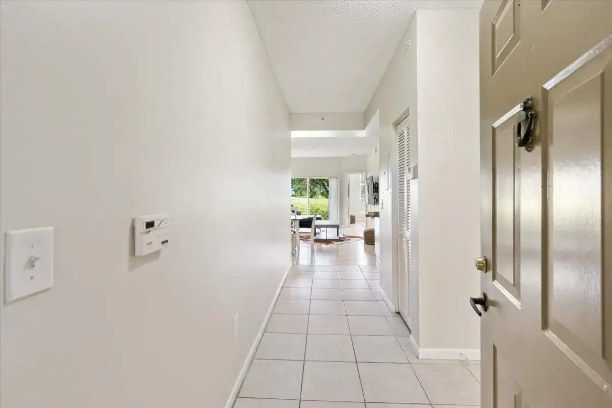 2060 Greenview Shores Boulevard # 308, Wellington FL 33414 photo 4