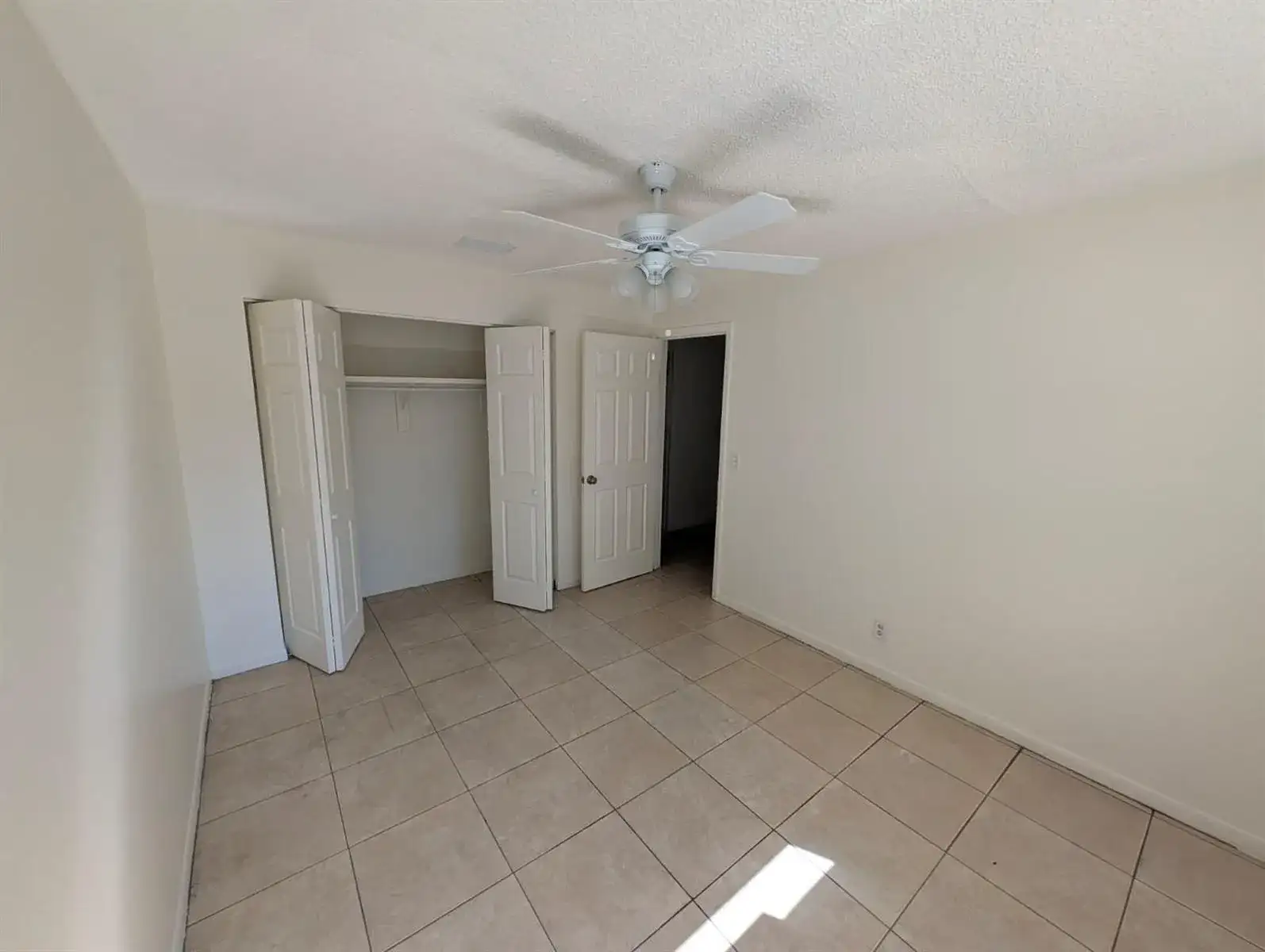 4453 Steven Road # 2, Lake Worth FL 33461 photo 2