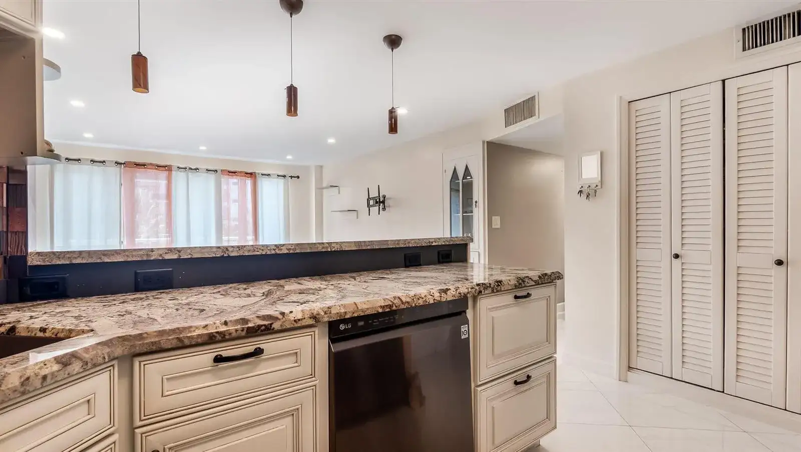 133 N Pompano Beach Boulevard # 204, Pompano Beach FL 33062 photo 5