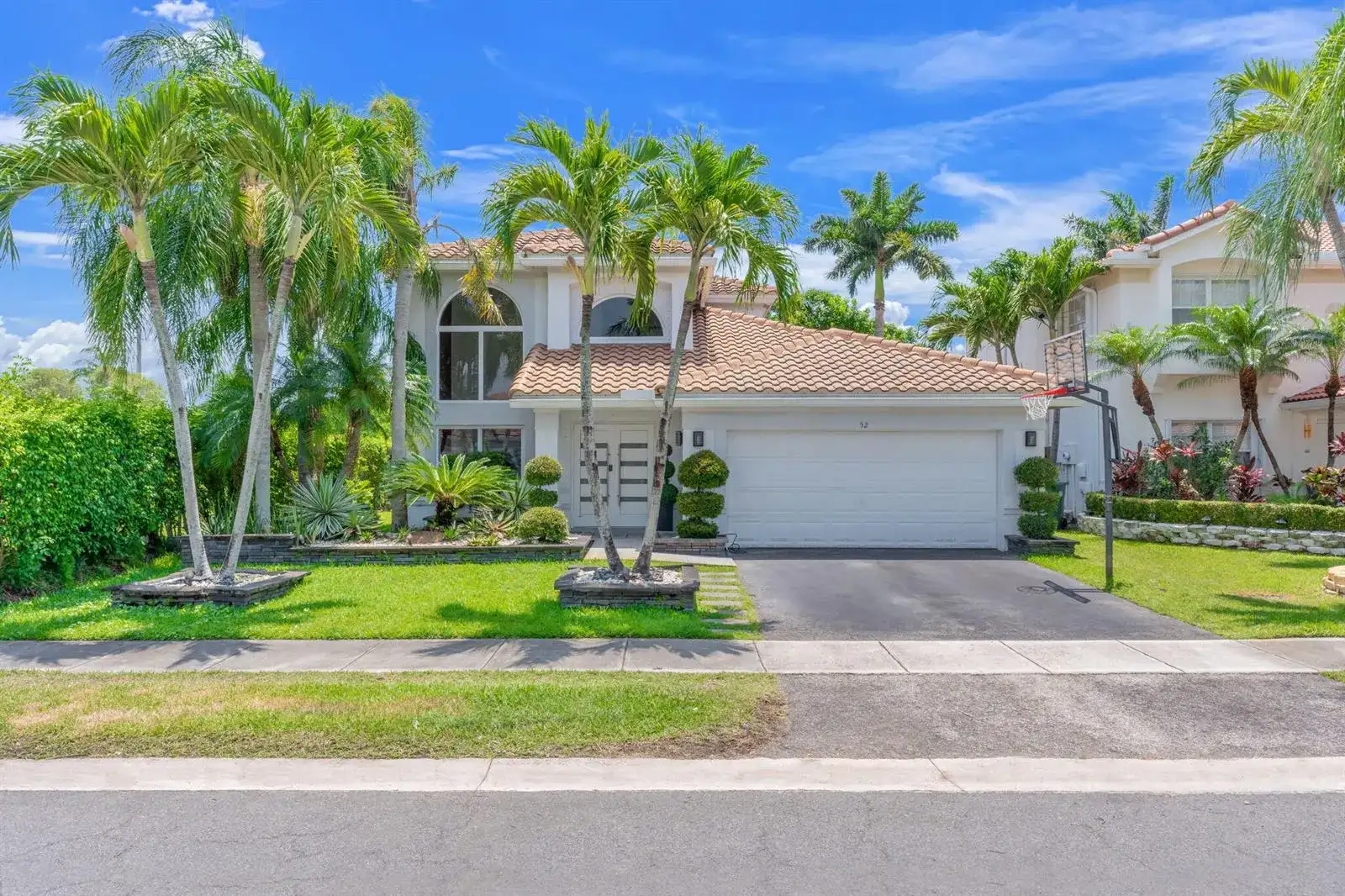 52 Gables Boulevard, Weston FL 33326 photo 4