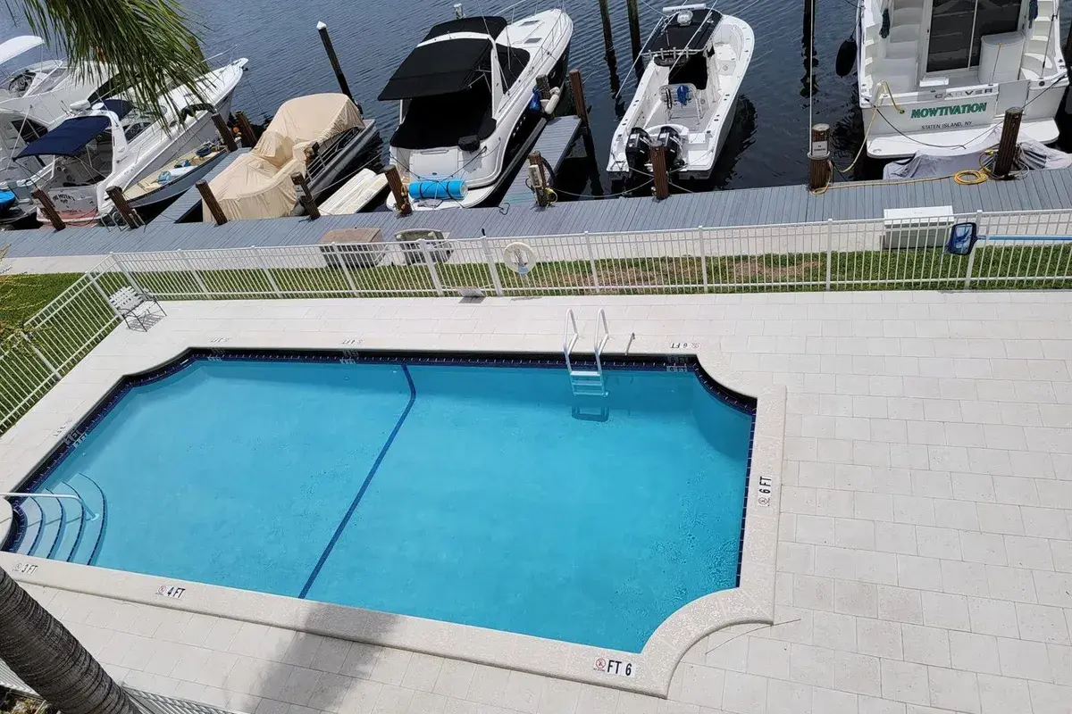 2100 Diana Drive # 310, Hallandale Beach FL 33009