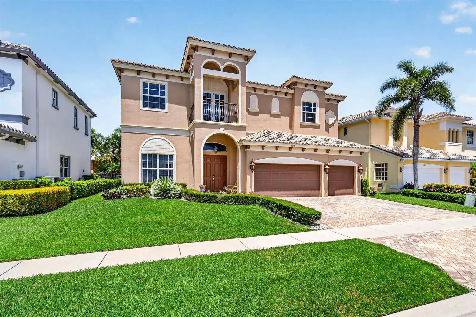 9898 Coronado Lake Drive, Boynton Beach FL 33437 photo 2