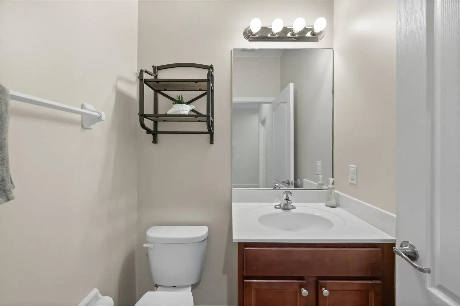 9472 SW Merlin Court, Stuart FL 34997 photo 5