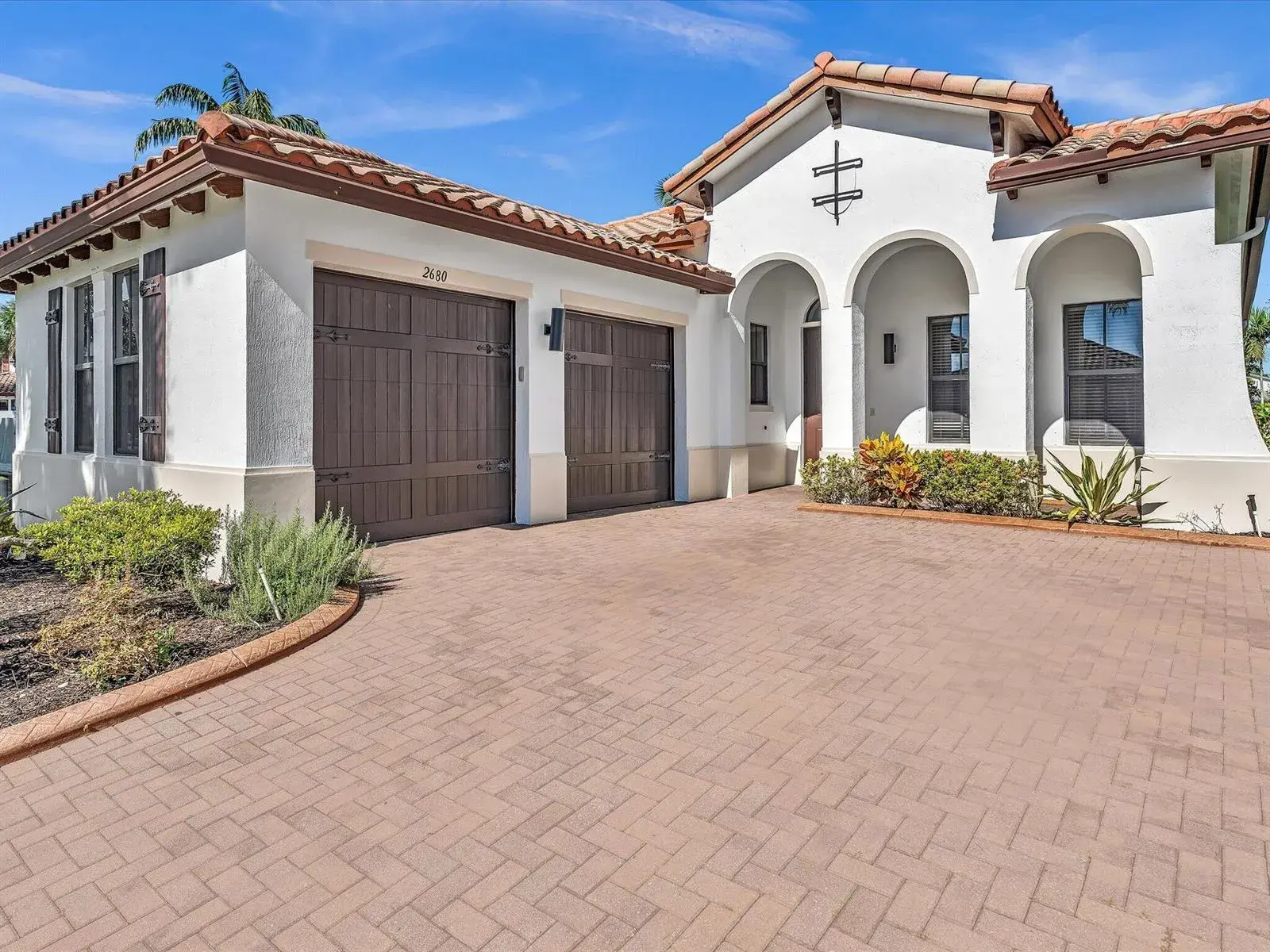 2680 NW 84th Way, Pembroke Pines FL 33024