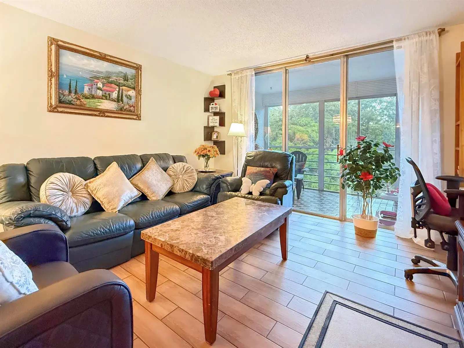 3070 NW 48th Terrace # 414, Lauderdale Lakes FL 33313