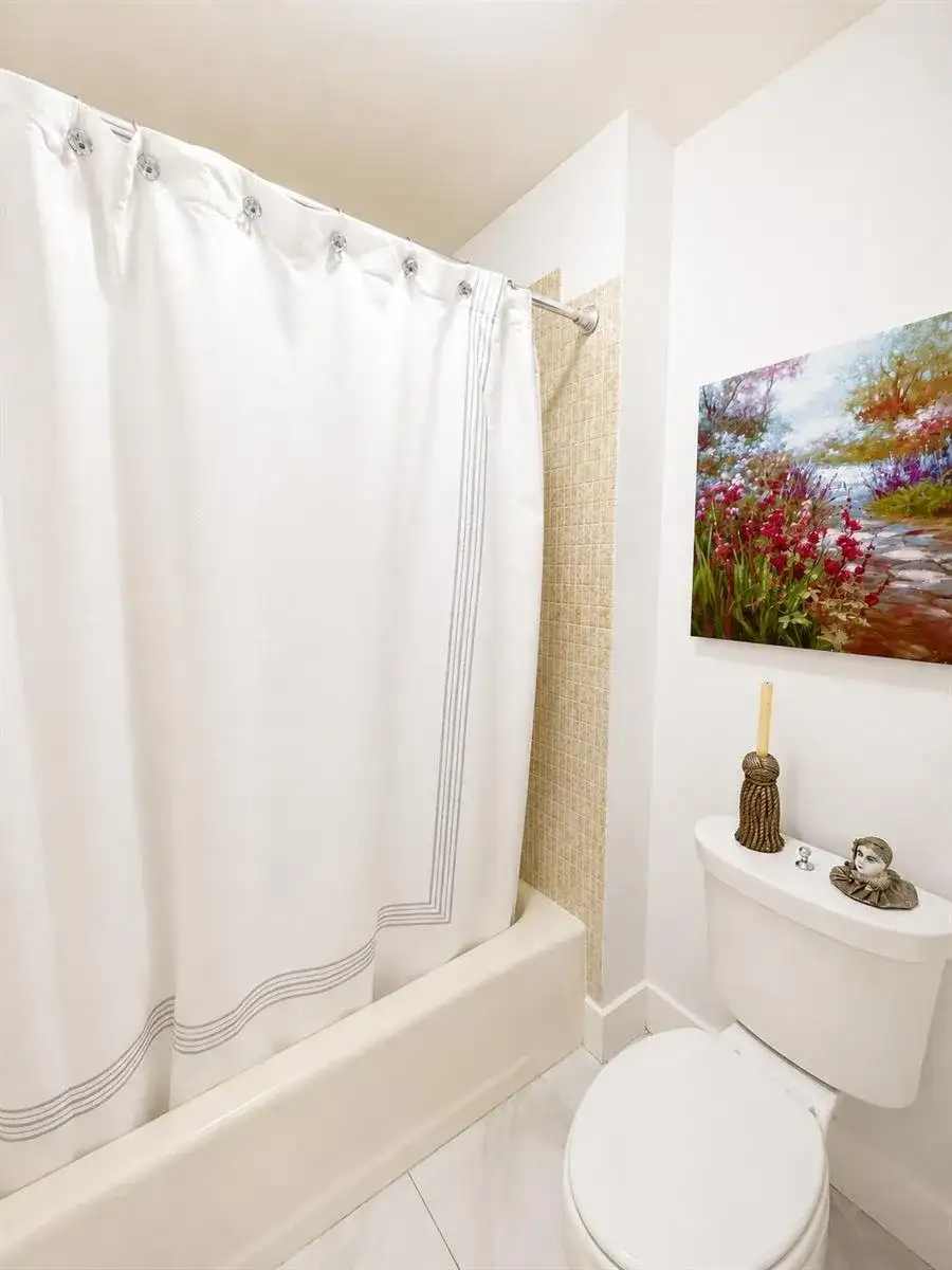 5570 Tamberlane Circle # 329, Palm Beach Gardens FL 33418 photo 4