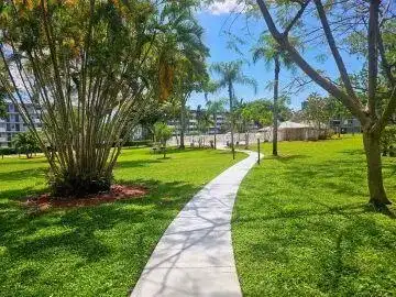 4650 Washington Street # 504, Hollywood FL 33021