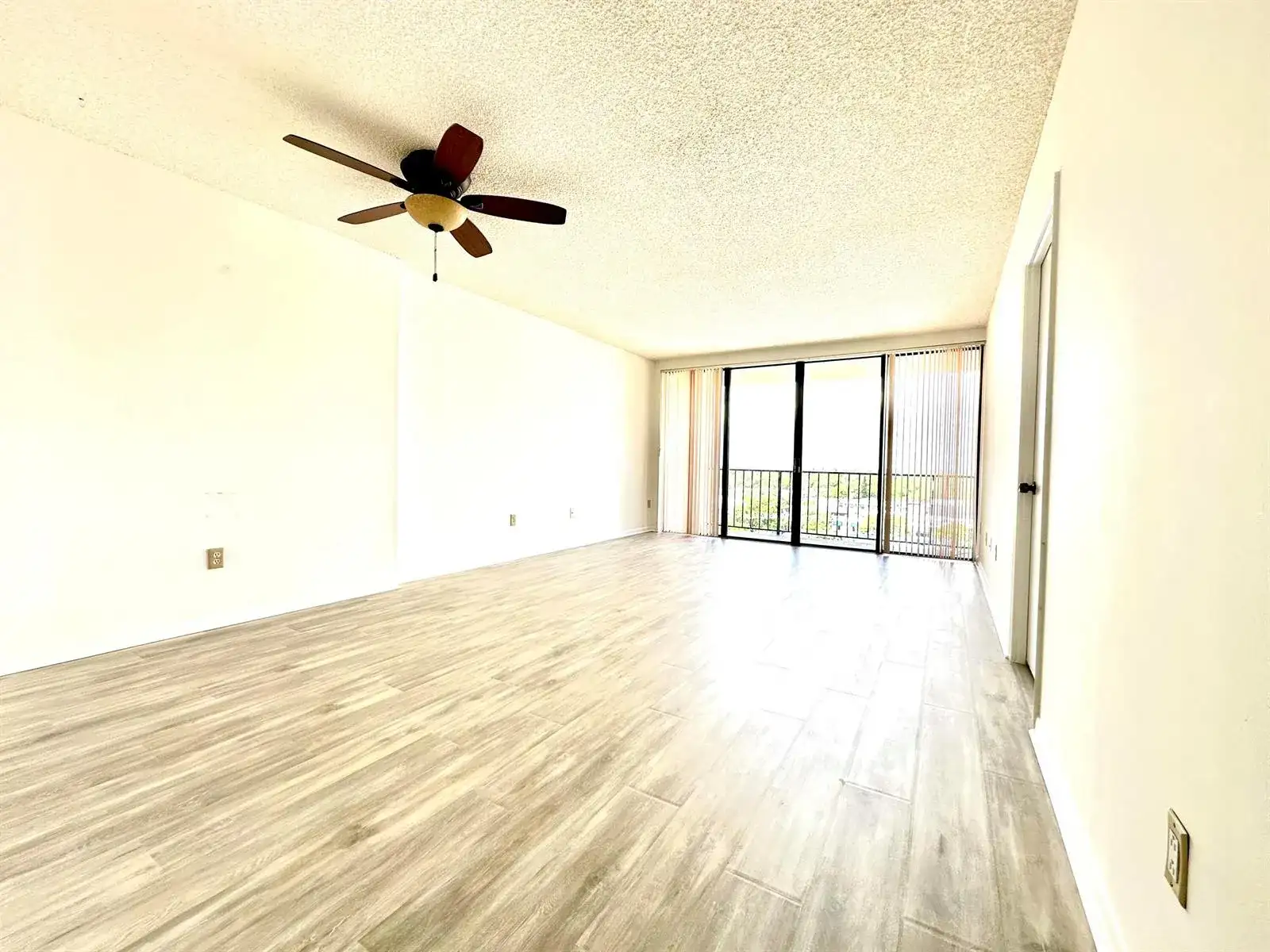1470 NE 123rd Street # A1010, North Miami FL 33161 photo 2
