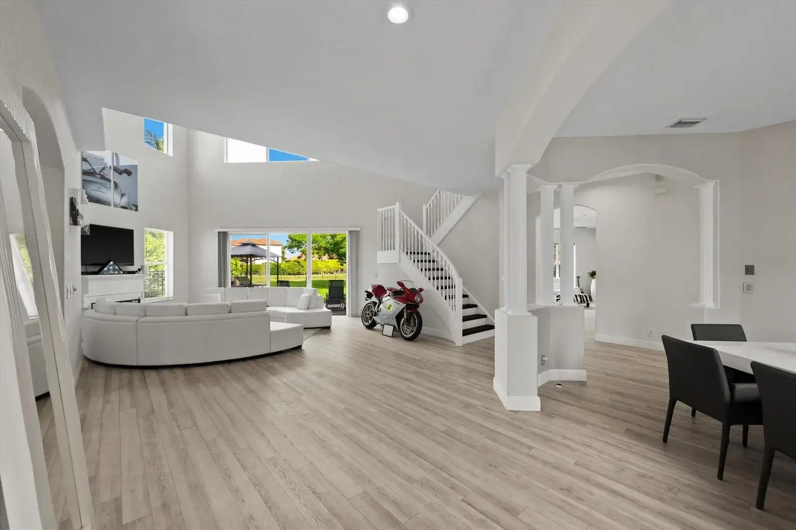 1215 Creekside Drive, Wellington FL 33414 photo 5