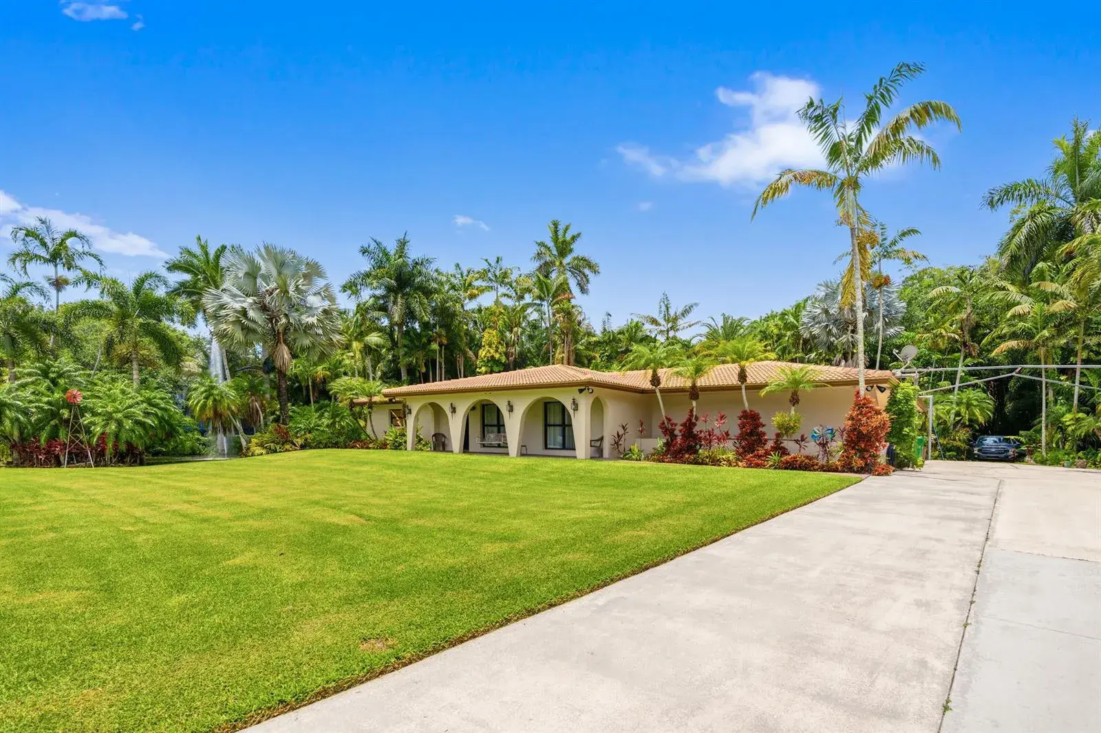 4201 SW 102nd Avenue, Davie FL 33328