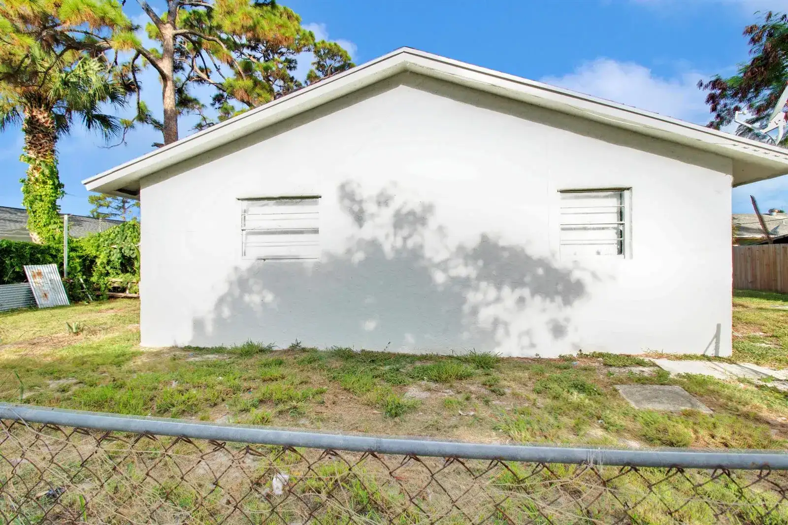 3040 Martin Avenue, FL 33463 photo 4