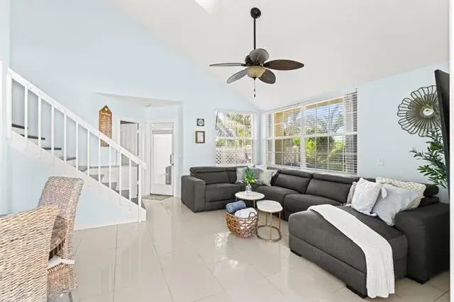 8104 Oakton Court # 4b, Lake Clarke Shores FL 33406
