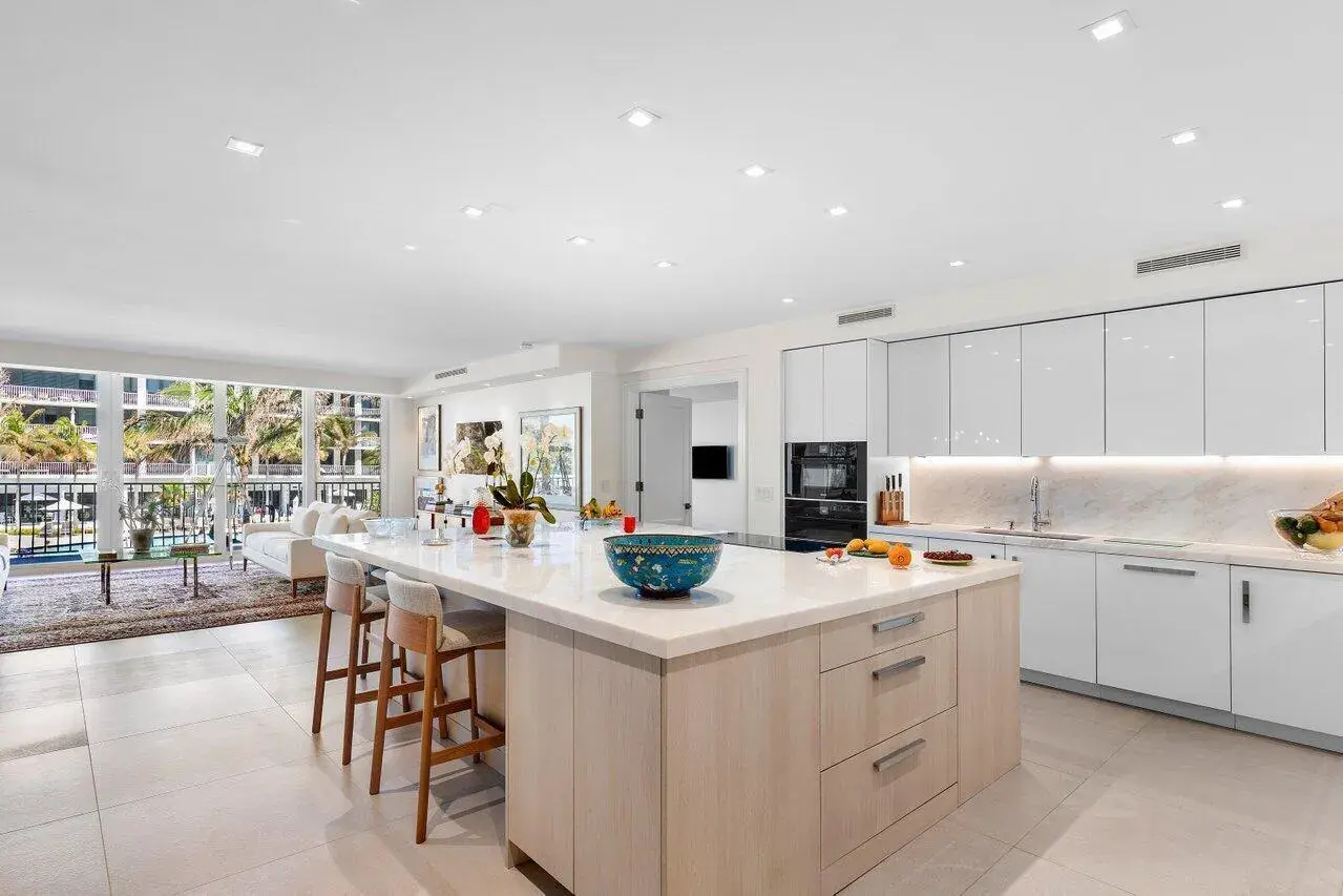 2000 S Ocean Boulevard # 103, Palm Beach FL 33480