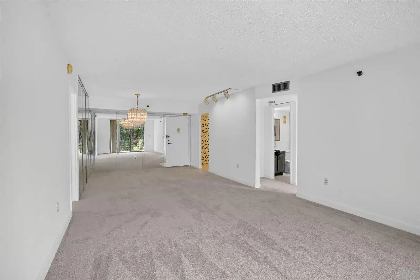 1100 Saint Charles Place # 203, Pembroke Pines FL 33026 photo 2