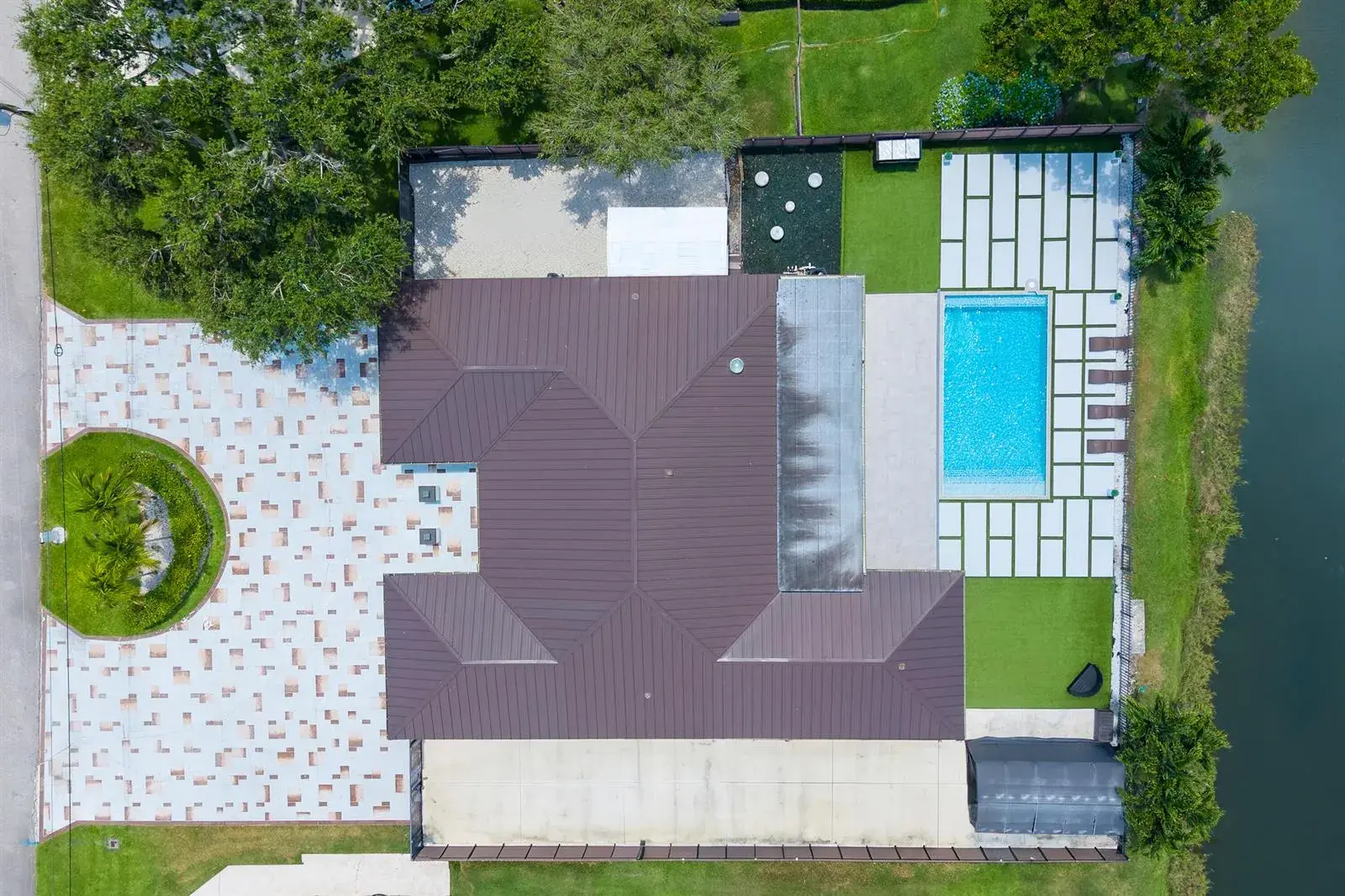 1821 Carissa Road, Lake Clarke Shores FL 33406
