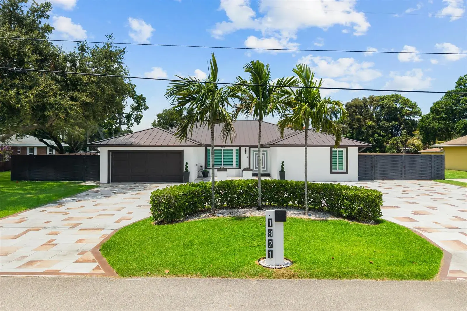 1821 Carissa Road, Lake Clarke Shores FL 33406